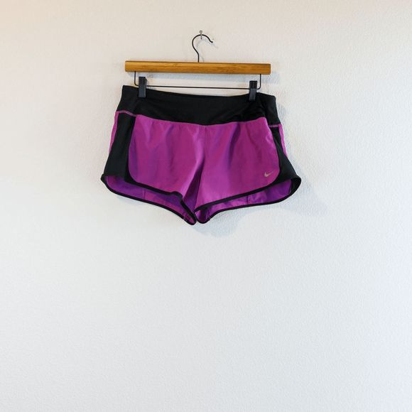 Nike Track Running Athletic Shorts Quick Dry Material Purple Women’s Medium - Picture 2 of 12